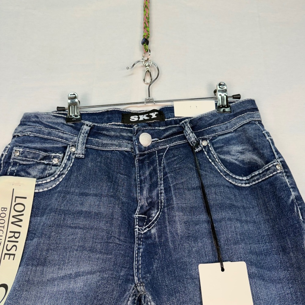 Sky Premium Collection Low Rise Bootcut Jeans Rhinestone Heart Wings Blue 13/31 - Picture 4 of 8